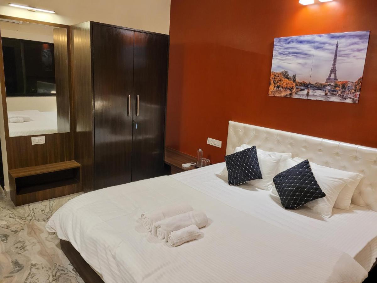 Luna Villa By Angel Stay - Three Bedroom Villa In لونافالا المظهر الخارجي الصورة